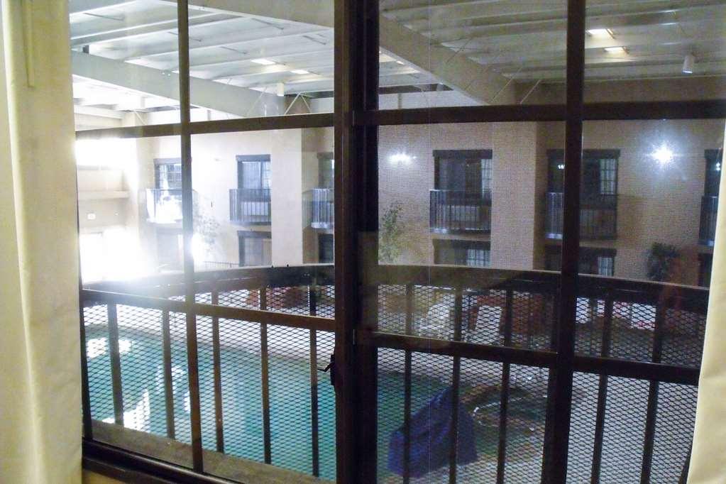 Clarion Pointe Winslow I-40 Quarto foto
