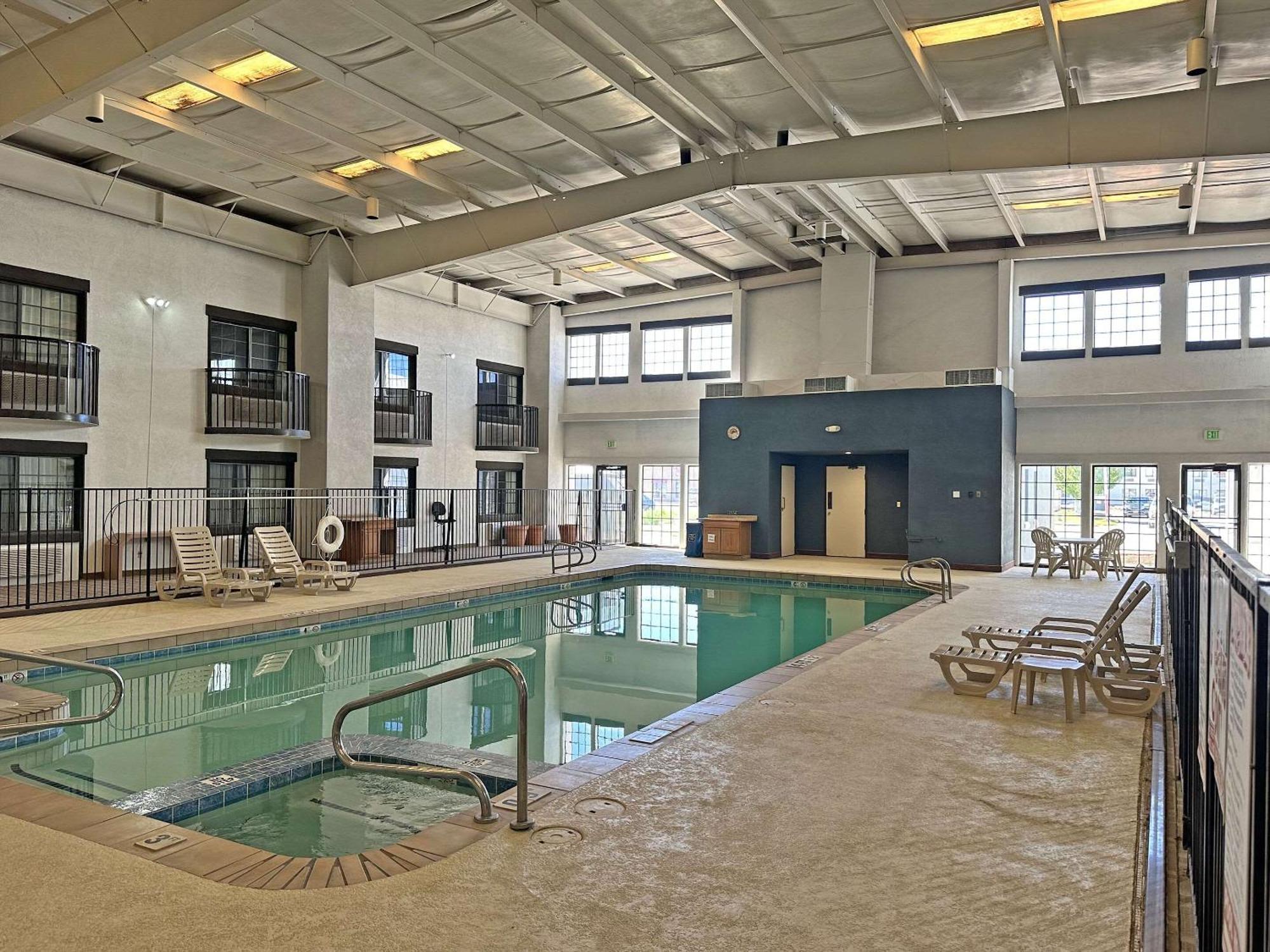 Clarion Pointe Winslow I-40 Exterior foto